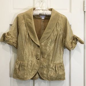 Vera Wong special gold blouse